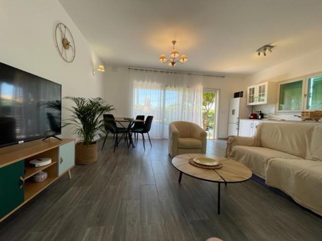 2 Pieces En Rdjardin Avec 2 Grands Terrasses Lägenhet Antibes Exteriör bild