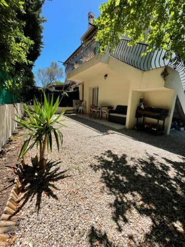 2 Pieces En Rdjardin Avec 2 Grands Terrasses Lägenhet Antibes Exteriör bild